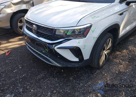 2024 Volkswagen Taos 1.5T Se из США, поврежденный, VIN 3VVSX7B22RM002386